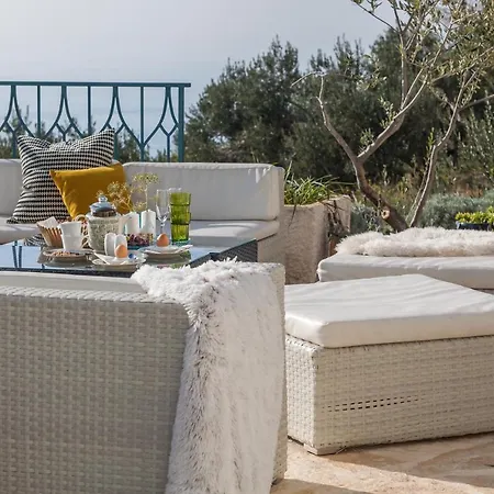 Villa Tres Chic