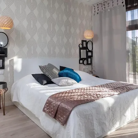 Tres Chic Makarska